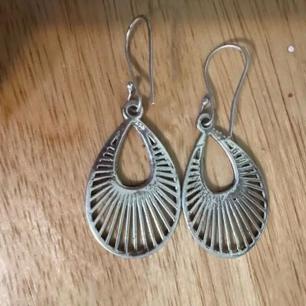 NEW, Sterling Silver Oval Dangle Earrings, Handmade, Unique - Picture 2 of 5